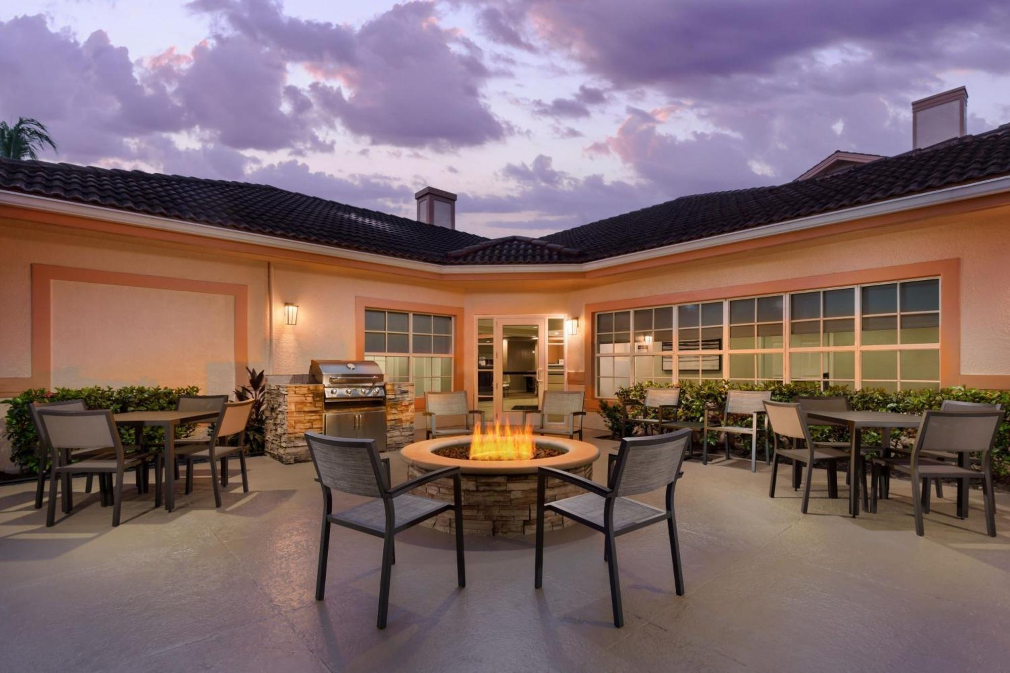Residence Inn West Palm Beach Luaran gambar